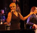 after-oscar-mary-j-blige4-elton-john-party.jpg