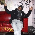 Jermaine Dupri chillin backstage