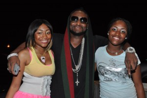 Shawty Lo & His Two 16 year old daughters